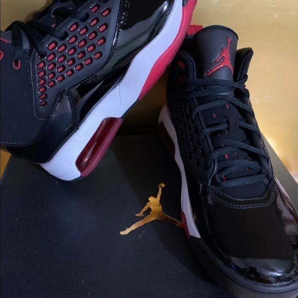 Jordan Maxin 200 black/gym red white SZ 9 - Picture 3 of 8